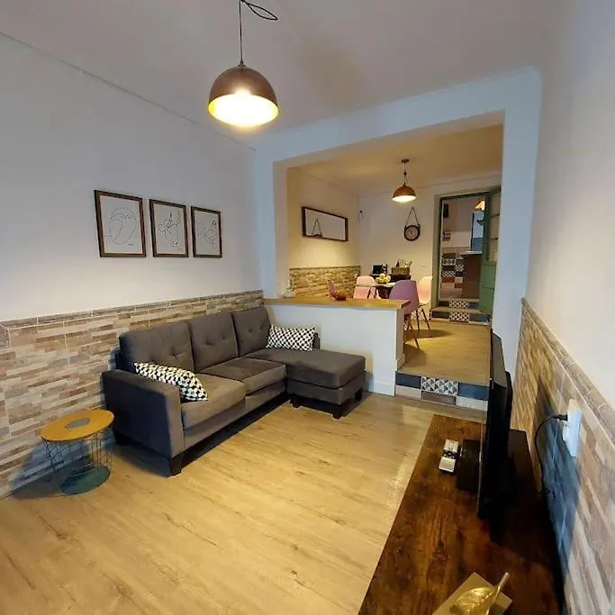 Cozy Townhouse location